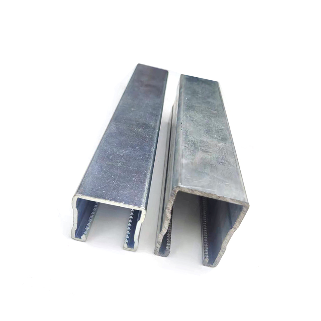 يشمل تصنيع القنوات التشكيل البارد لشرائط الفولاذ الكربوني مقاس 12 و14 و16.توفر الفتحة المستمرة ذات الشفاه المقلوبة القدرة على عمل المرفقات في أي وقت.